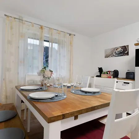 Διαμέρισμα Unter Der Kirche